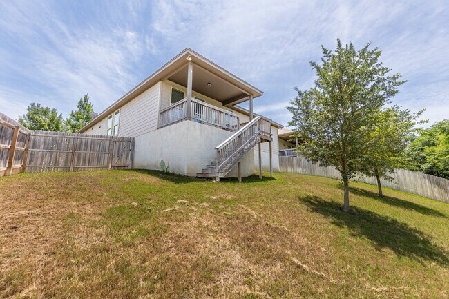Building Photo - 11219 Pomona Park