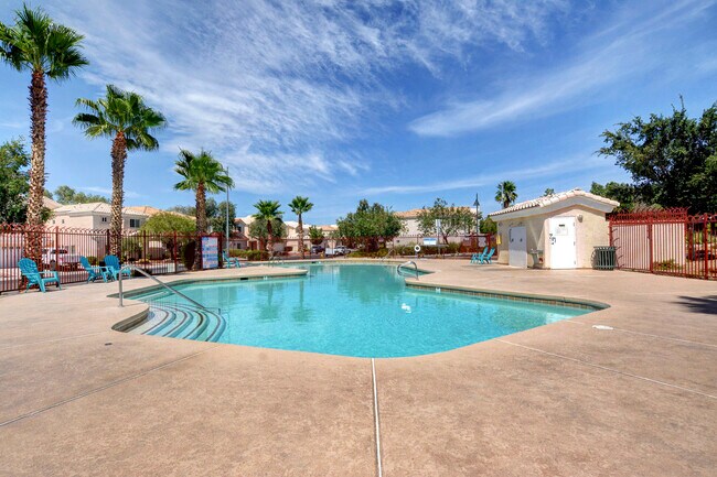 Building Photo - 2576 Velez Valley Way