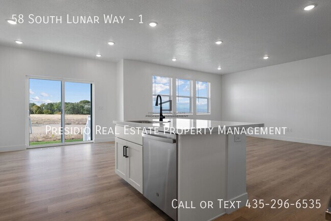 Building Photo - 58 S Lunar Wy