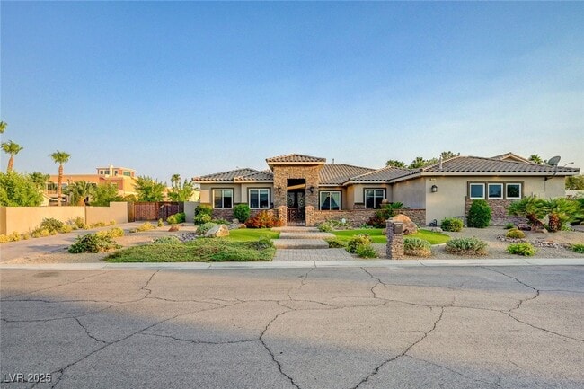 Primary Photo - 5595 El Camino Rd