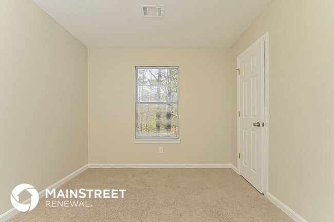 Building Photo - 3447 Oak Leaf Ct