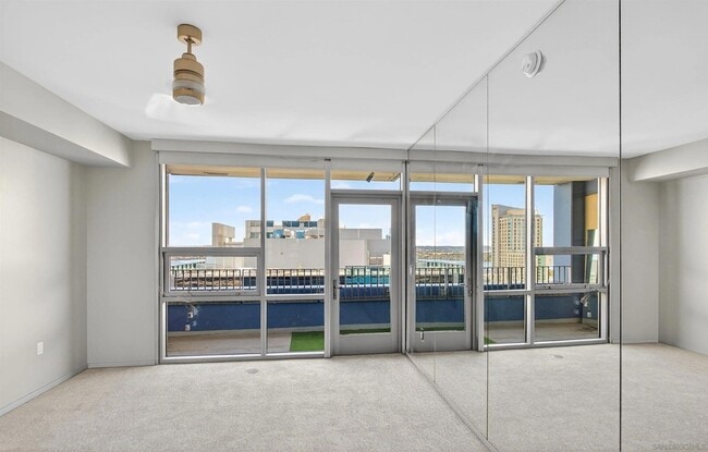 Building Photo - 321 Tenth Ave