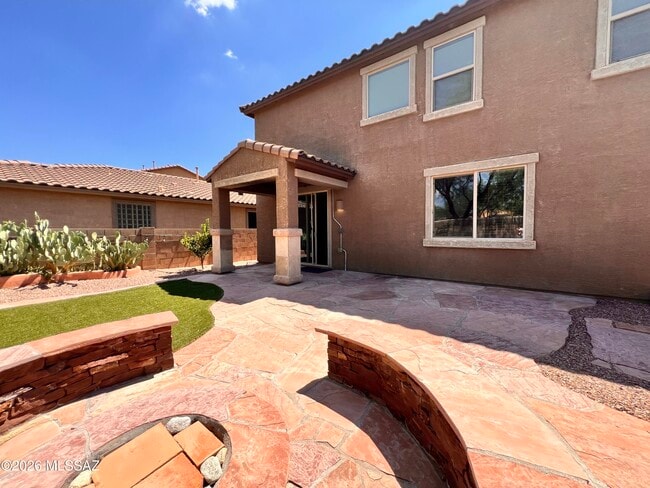 Building Photo - 12992 Westminster Dr