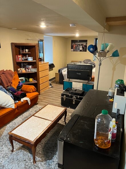 Bedroom #1 - 203 S Whiton St