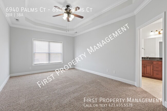 Building Photo - 6940 Palms Ct