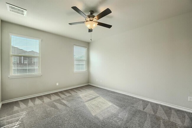 Building Photo - 108 Flexus Ln