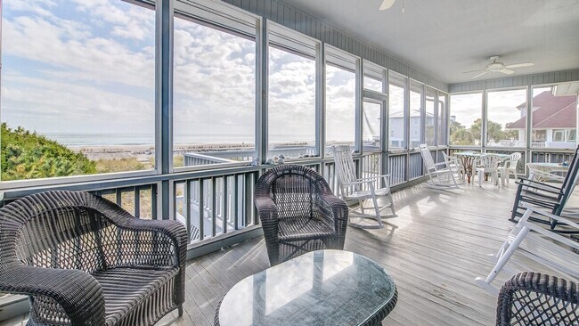 Building Photo - 1383 Debordieu Blvd