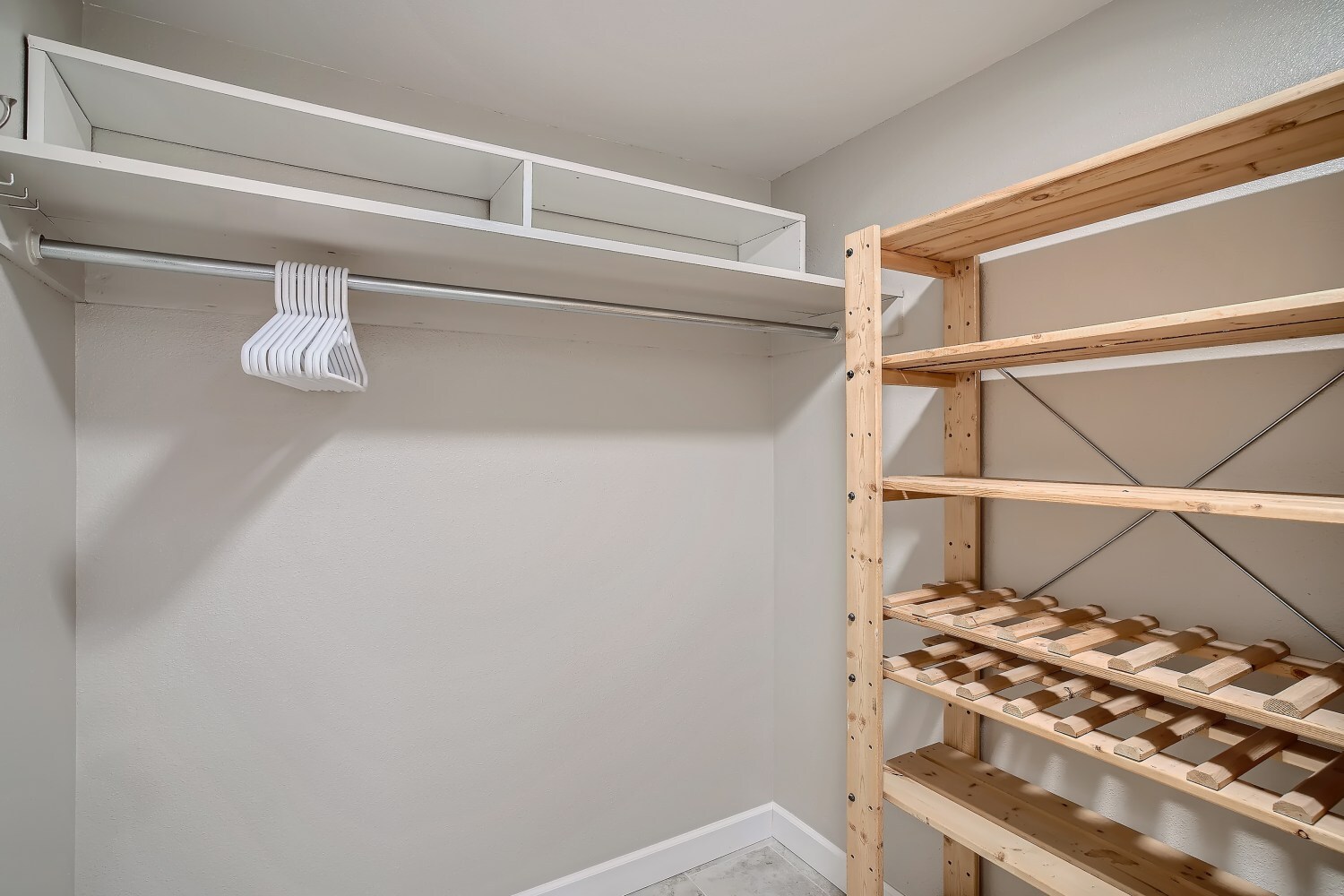 Large storage closet / pantry. Additional storage available. - 3061 Oak St