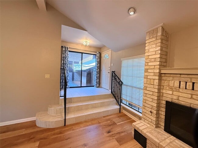 Building Photo - 6503 Robbie Creek Cove