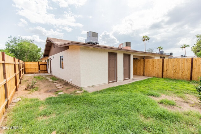 Building Photo - 4644 E Caballero St