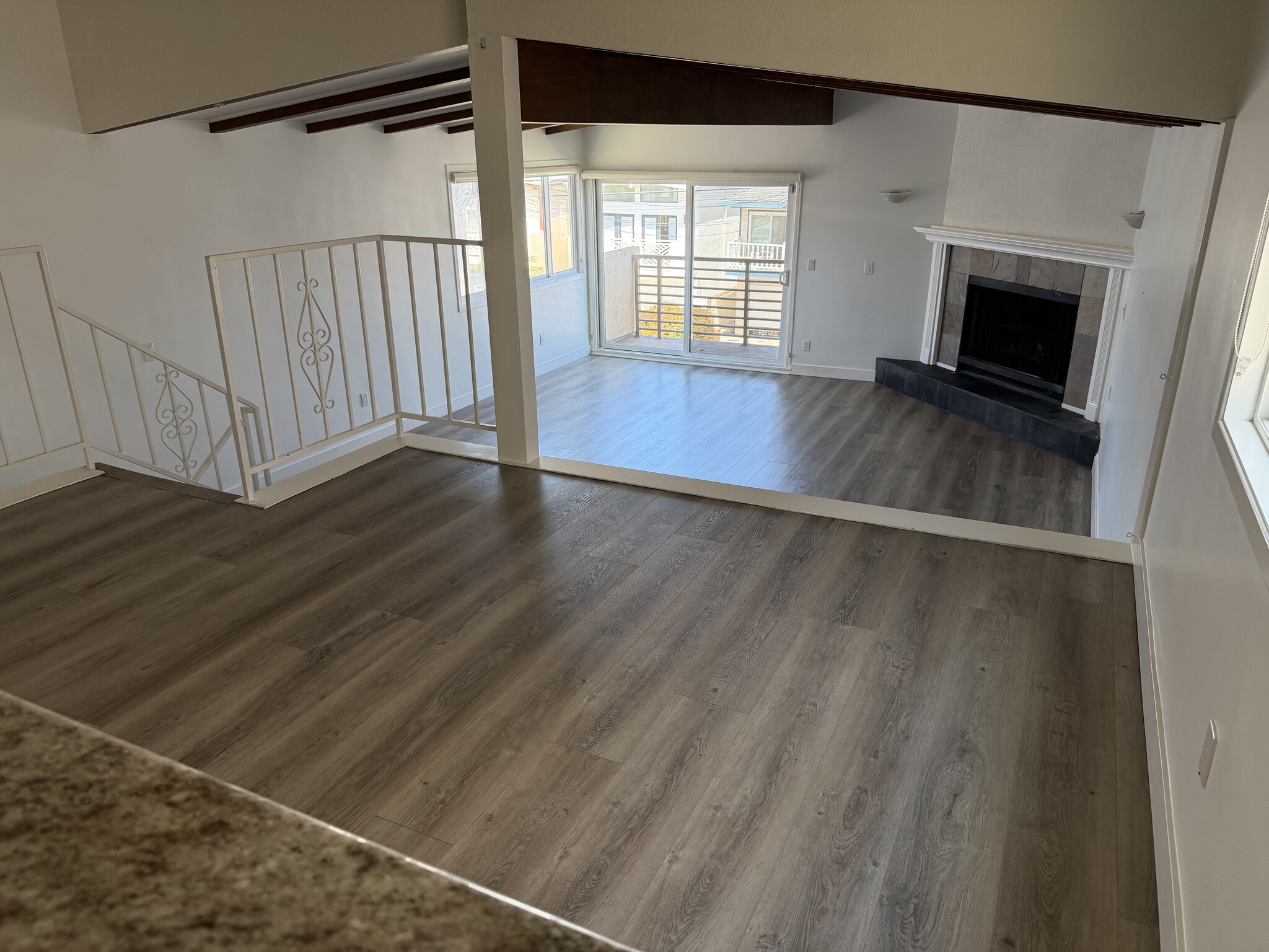 Building Photo - 1633 Goodman Ave