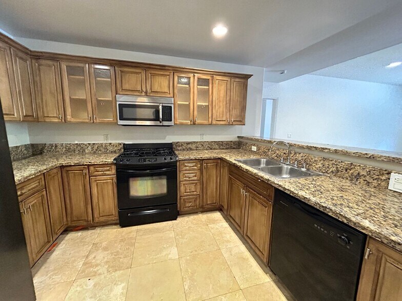 Interior Photo - Berendo Terrace Apartment Homes