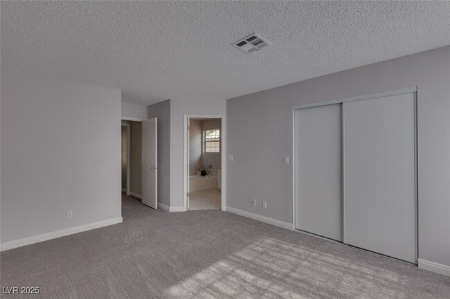 Building Photo - 7620 Sea Wind Dr