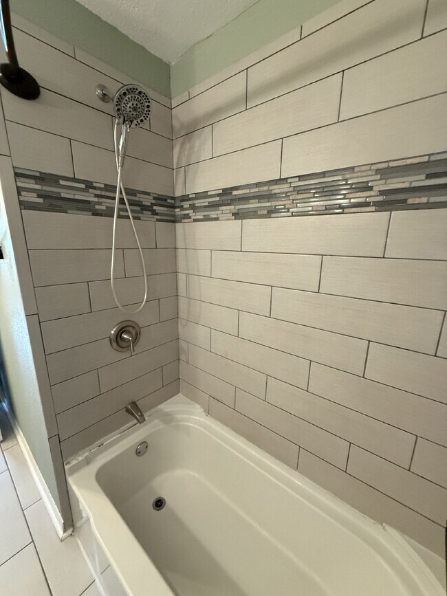 Building Photo - 3525 Cripple Creek Dr