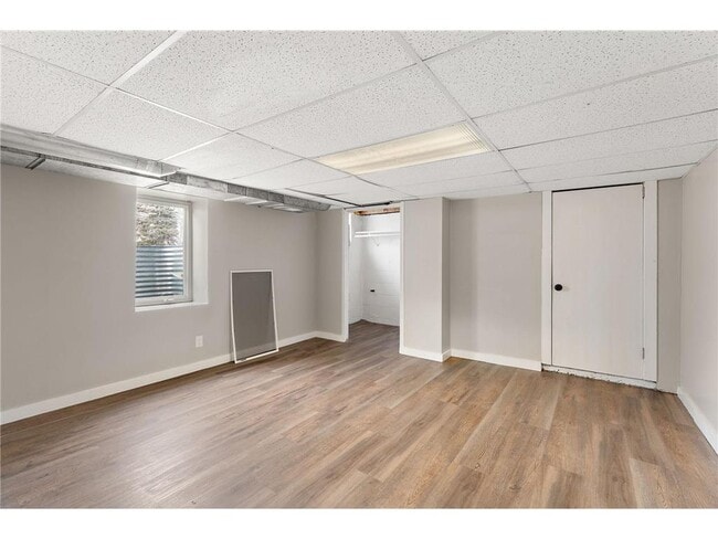 Building Photo - 1408 Lake St NE