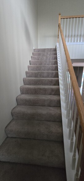 Building Photo - 2986 Peachtree Cir