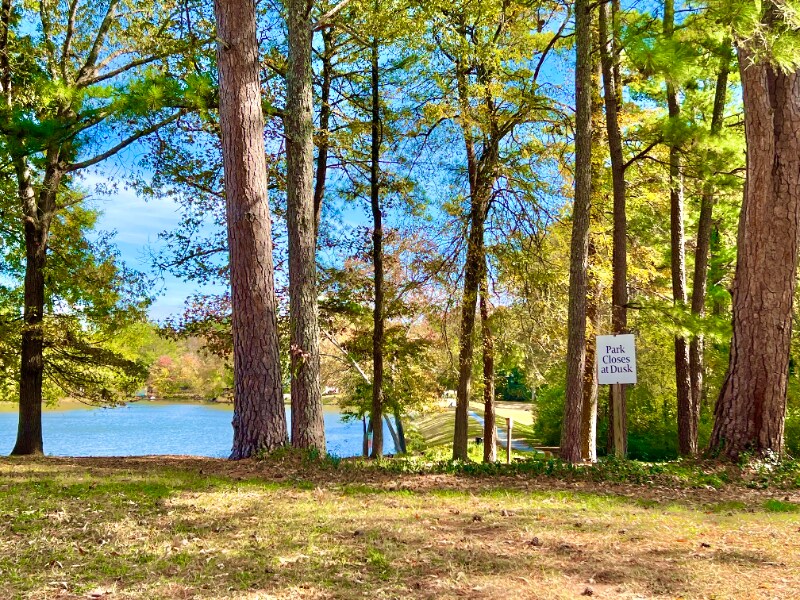 Building Photo - 1505 Clermont Rd
