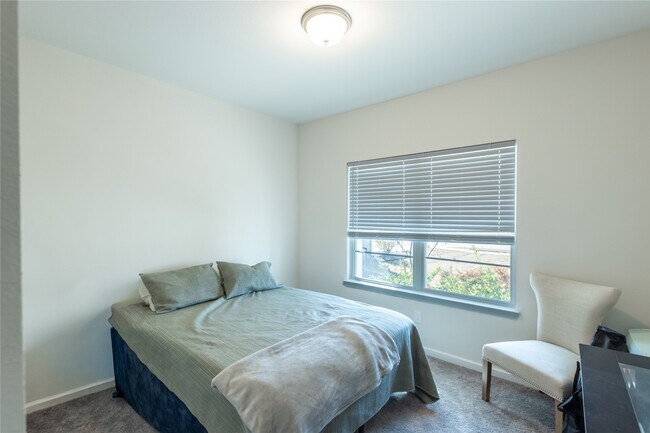 Building Photo - 32422 Clouser Crawdad Ct