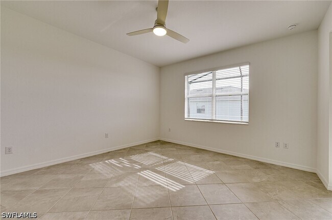 Building Photo - 2620 Vine Ave
