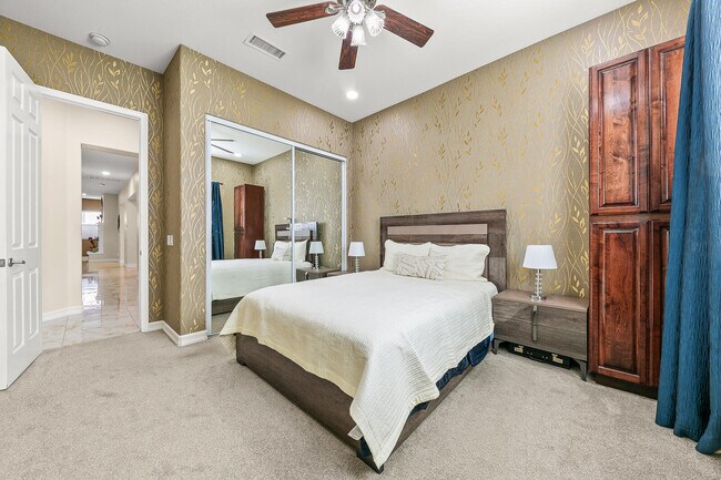 Building Photo - 46211 Roadrunner Ln