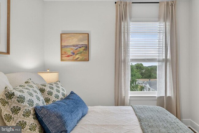 Building Photo - 37 Wisdom Ln