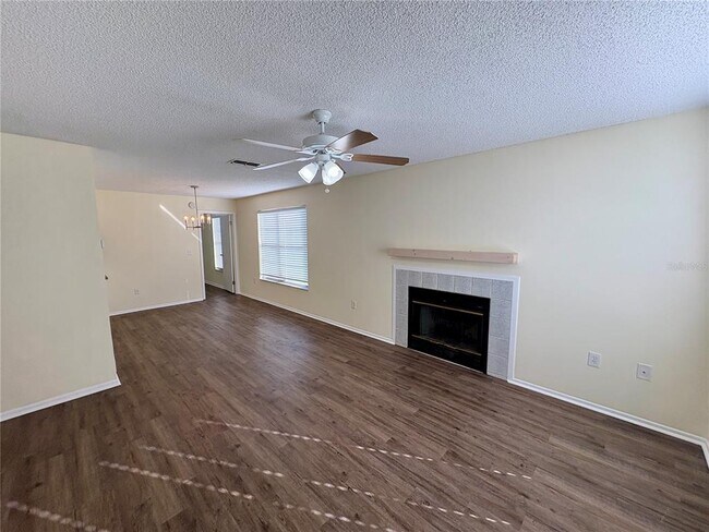 Building Photo - 3882 59th Ave W