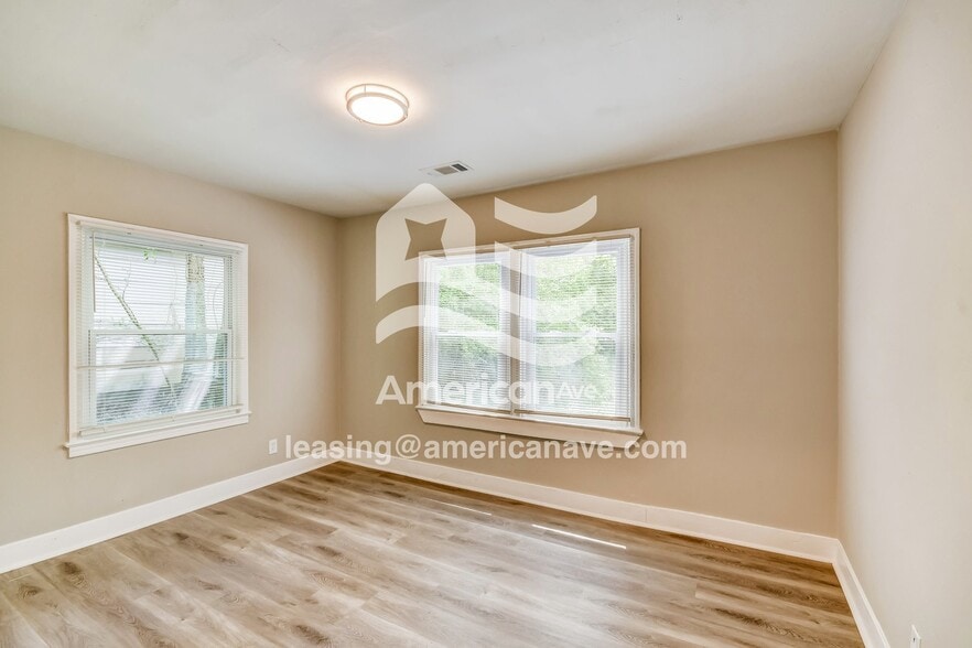 Building Photo - 1437 29th Street Ensley