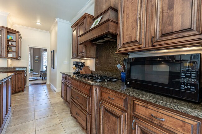 Building Photo - 7316 Northbrook Cir