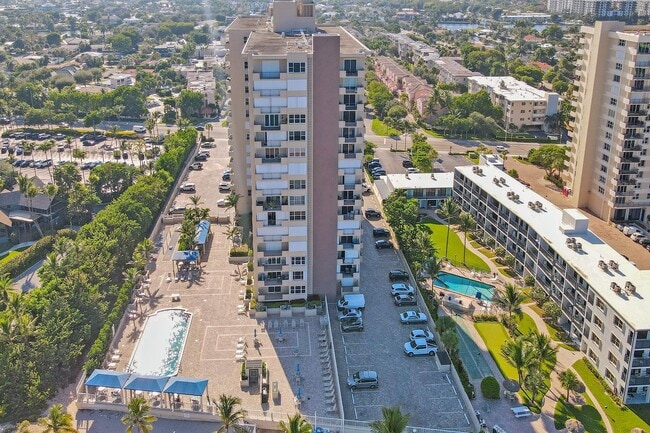 Building Photo - 2000 S Ocean Blvd