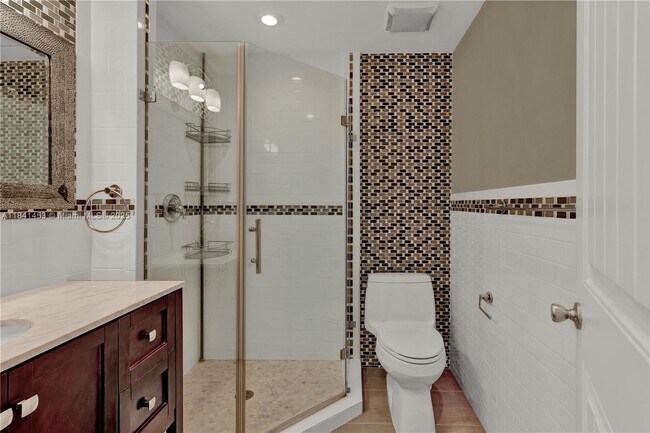 Building Photo - 1624 SW 11th Terrace