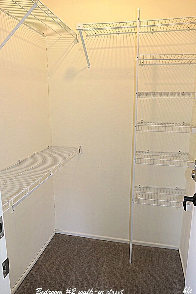 Building Photo - 2247 Mira Monte Cir W