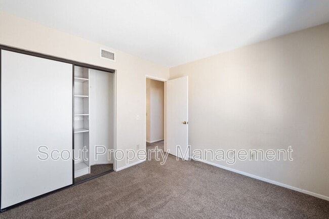 Building Photo - 40272 Mimulus Way