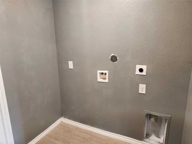 Building Photo - 26611 Wilderye Cv Ln
