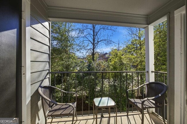 Building Photo - 423 Granville Ct