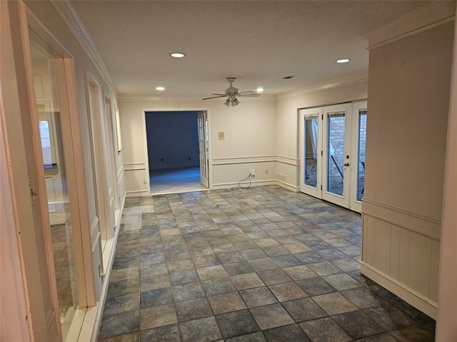 Building Photo - 7006 Deloache Ave