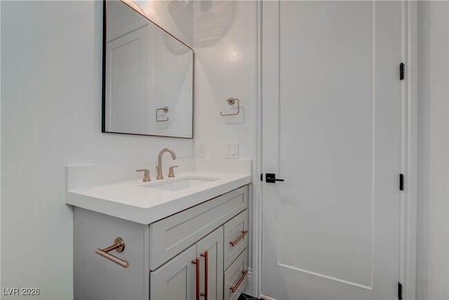 Building Photo - 756 Bruce Moorland St