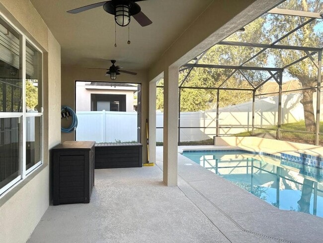 Building Photo - 13225 Charfield St