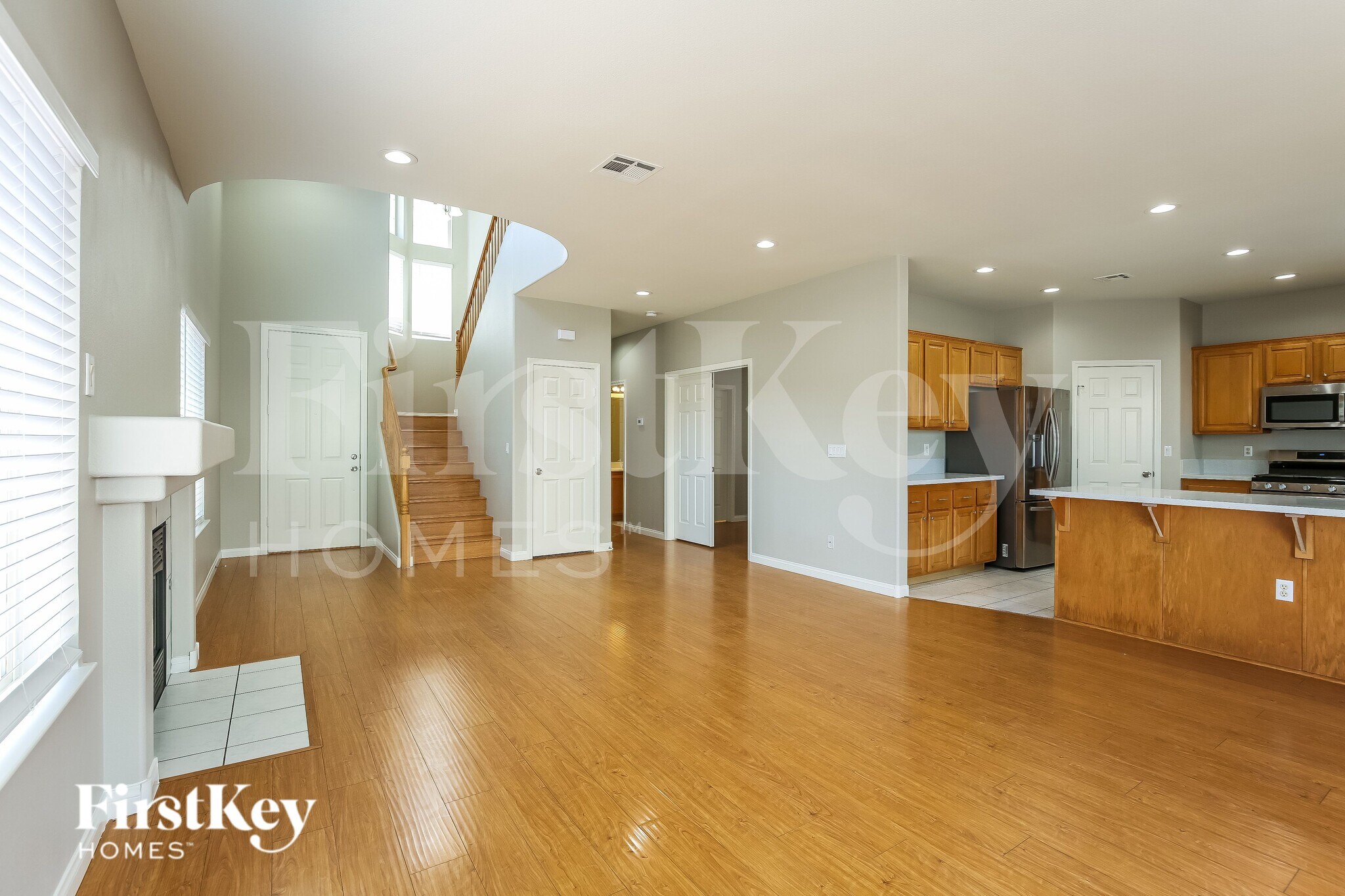 Building Photo - 3600 N Tomsik St
