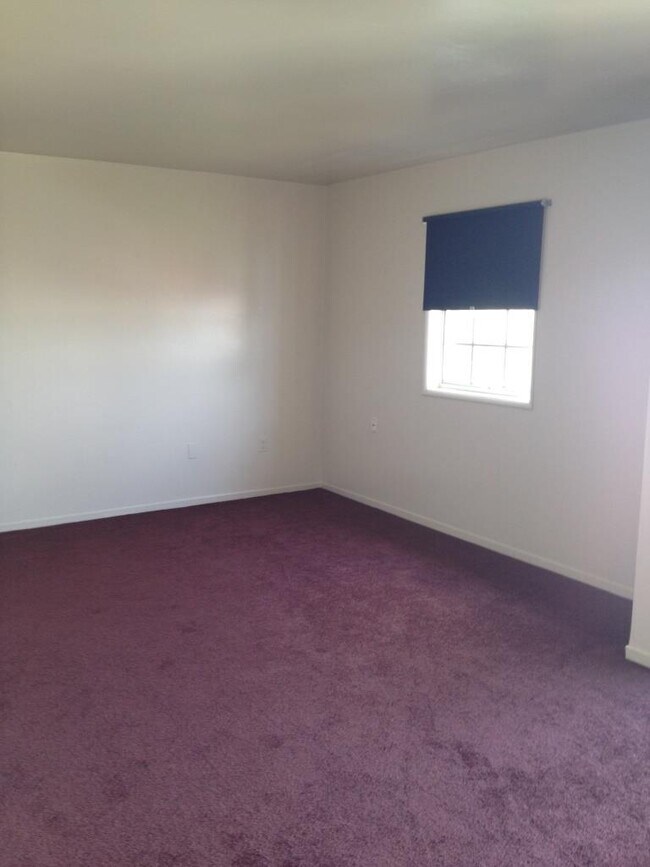 Building Photo - Spacious One Bedroom/One Bathroom Apartment in Montpelier Village with Panoramic Balcony Views wi...