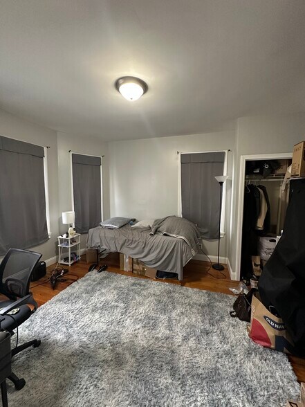 Building Photo - 8 Montfern Ave