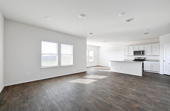 Building Photo - 229 Frogmore Lp