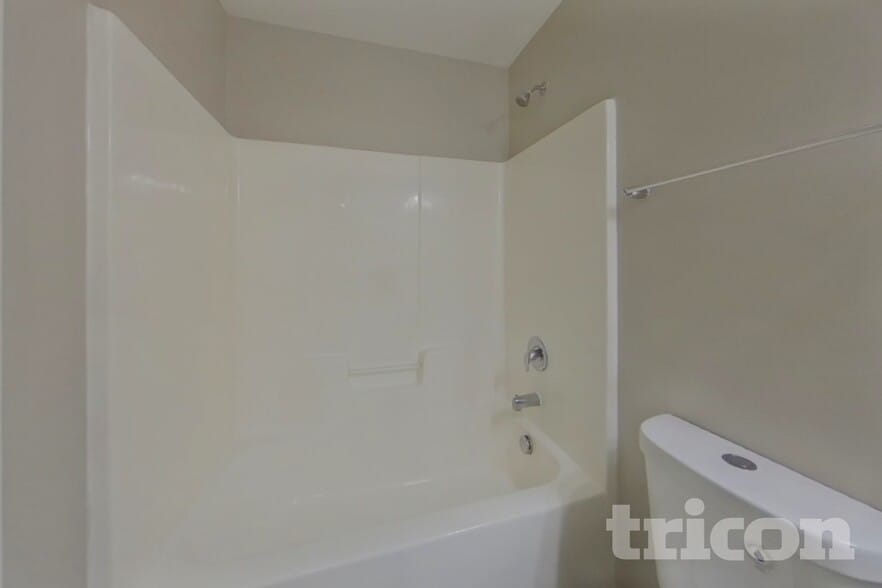 Building Photo - 6909 Barefoot Forest Dr