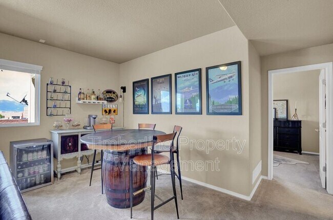 Building Photo - 10744 Echo Canyon Dr