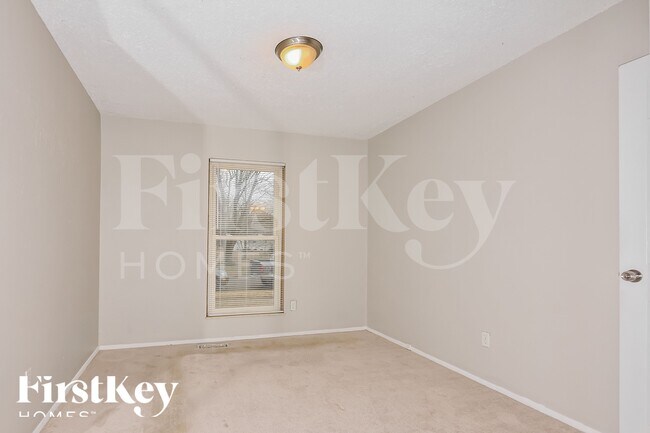 Building Photo - 14389 Wild Fox Ct