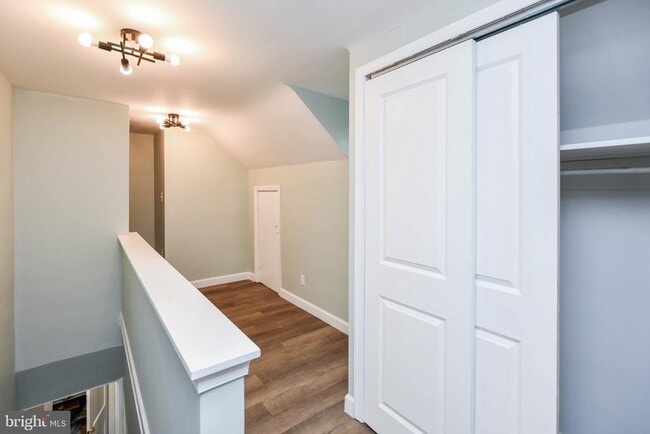 Building Photo - 3802 Cedar Dr