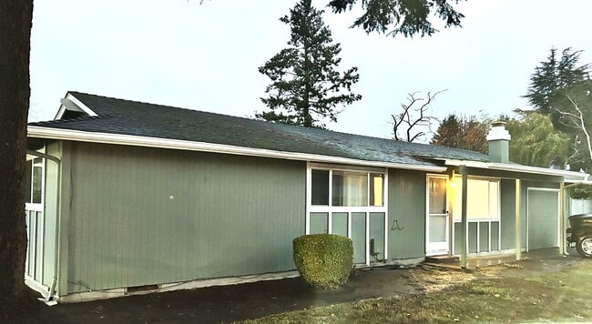 Building Photo - 4016 45th Ave NE