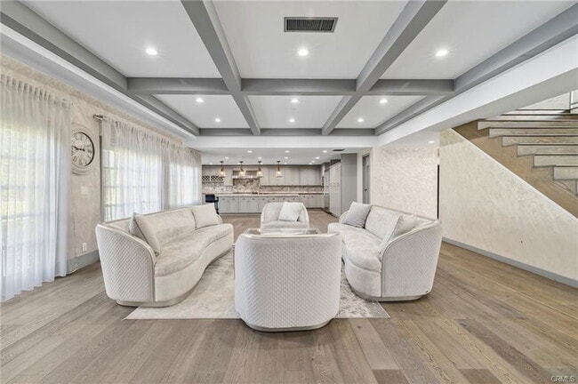 Building Photo - 17153 Rayen St