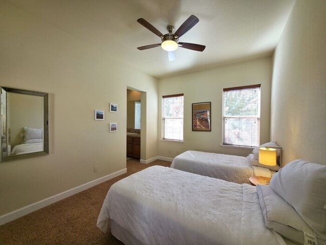 Building Photo - All-Inclusive Executive Luxury in Somerset...