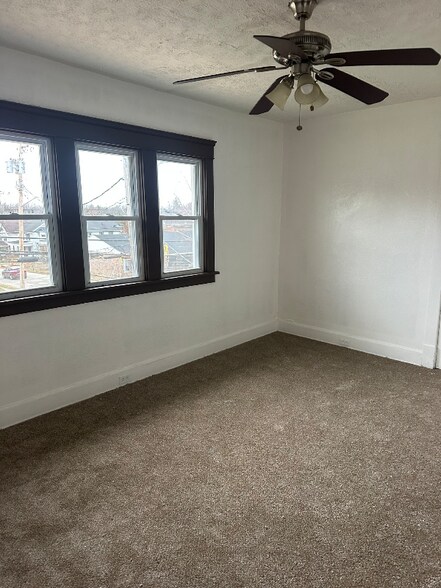 Building Photo - 16575 Libby Rd