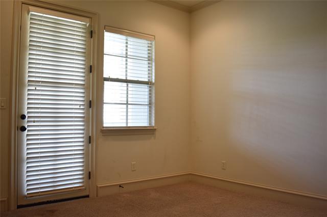 Building Photo - 1625 Fountain Pass Dr